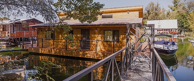 30 Houseboat Rusovce